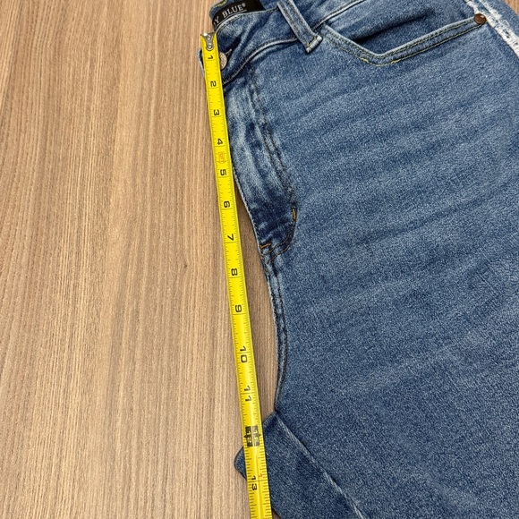 Judy Blue High Waist Slim Fit Side Fray Jeans Size 16W - Picture 8 of 8